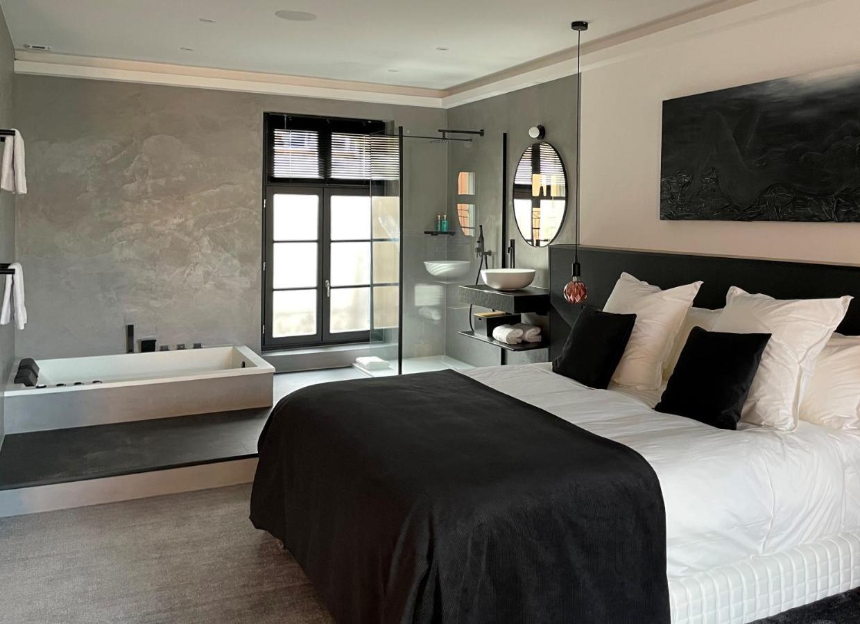 Ennea - Jacuzzi & Luxury Suites (Adults Only) Perpignan Luaran gambar