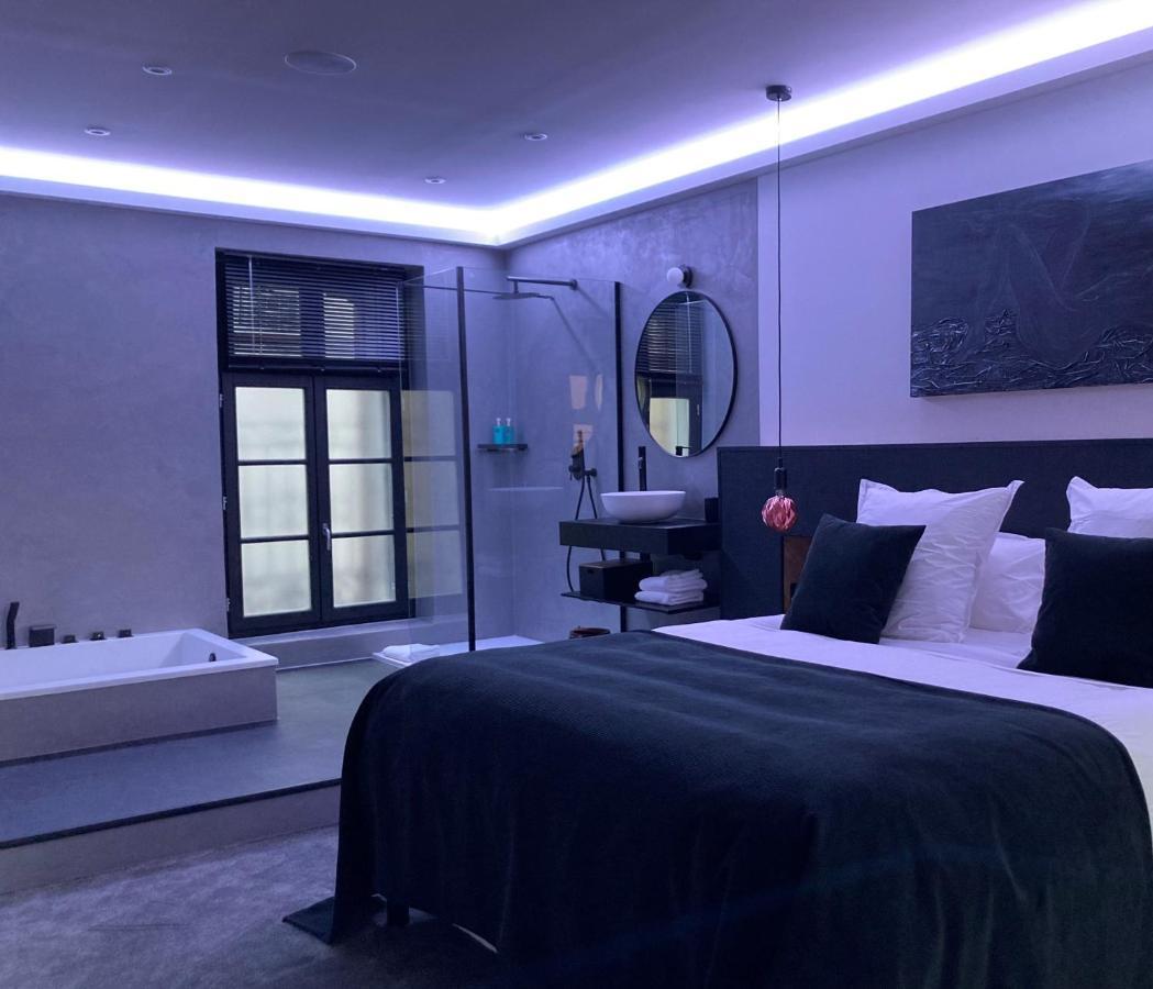 Ennea - Jacuzzi & Luxury Suites (Adults Only) Perpignan Luaran gambar